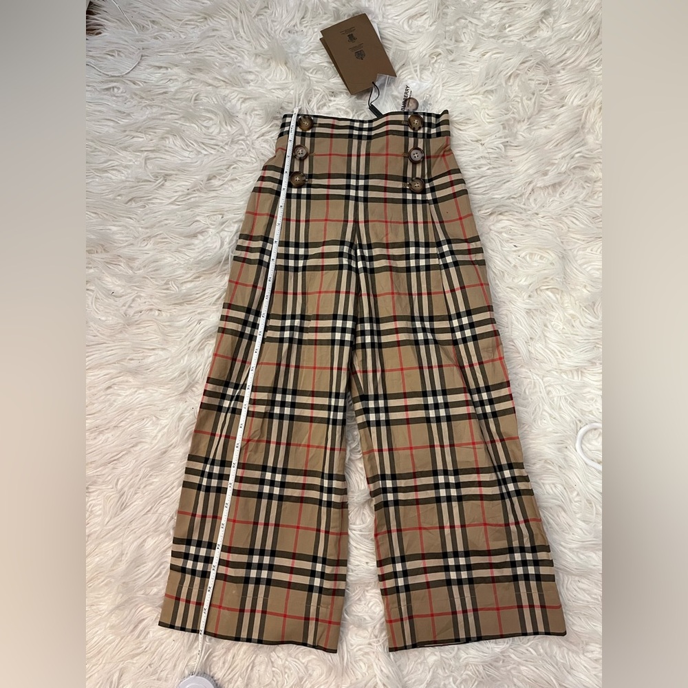 Burberry pants 8Y US kid size, made in China